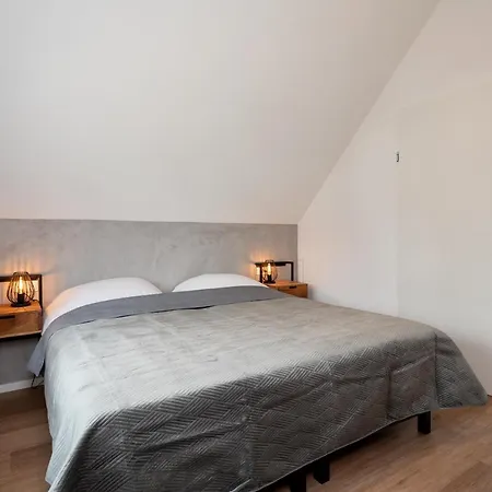 Apartment Holiday Hensbroek
