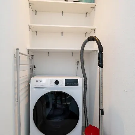 Holiday Apartment *